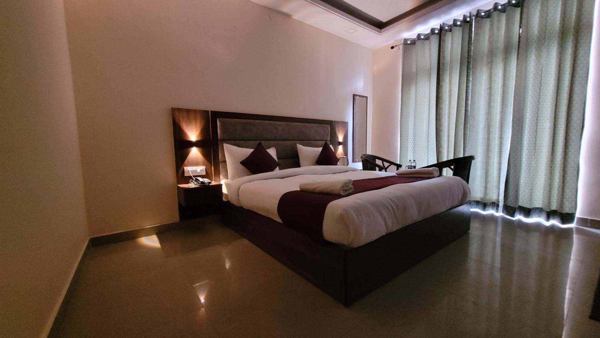 Hotel Keshav Nandan By The Shivaay Rishikesh Exterior photo